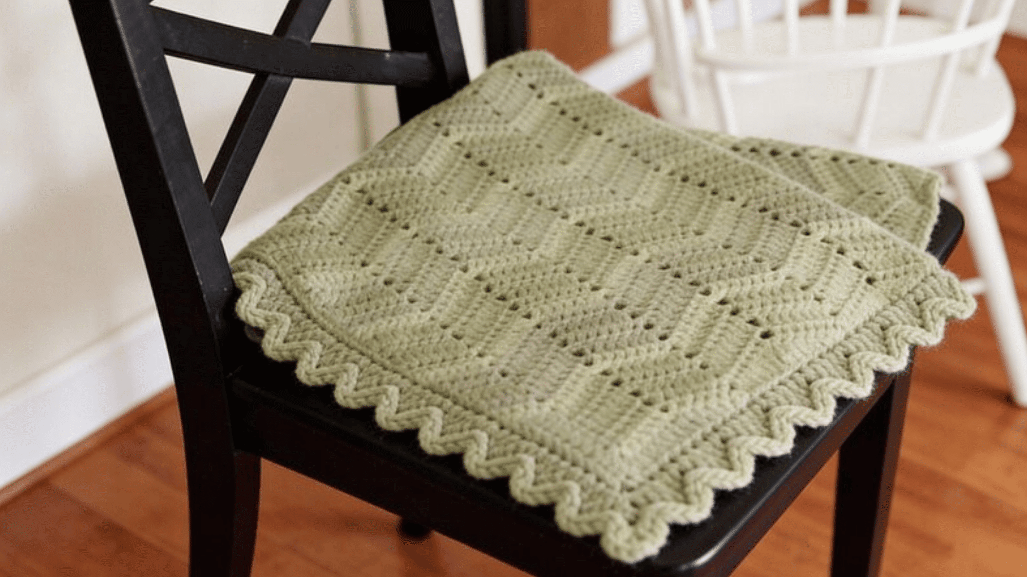 chevron stitched border in green