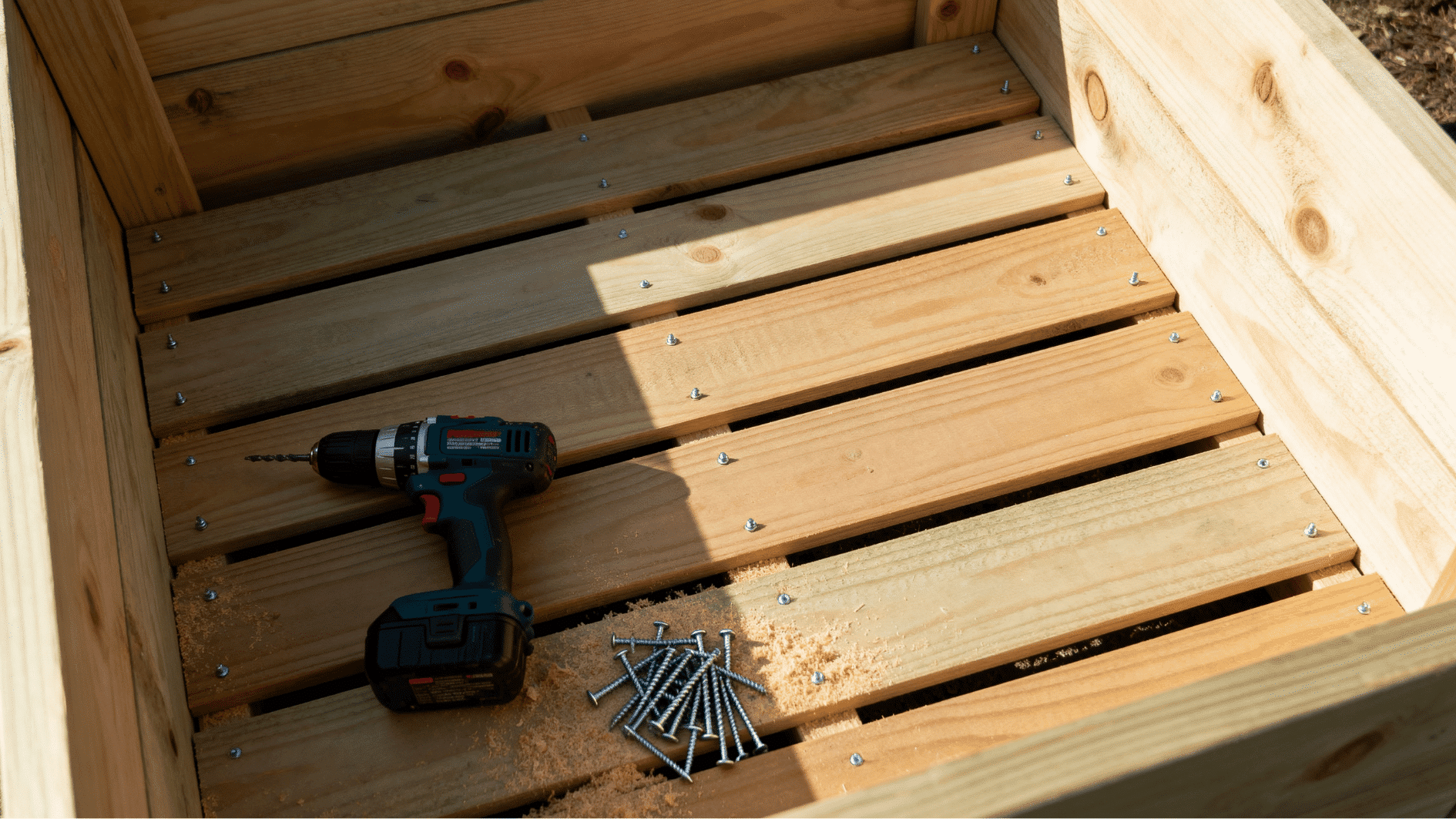 planter-box-drainage-slats
